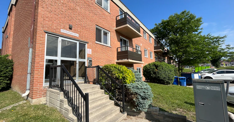 215-110-139 Christopher Drive, Cambridge, ON, N1R 6V9 - 18