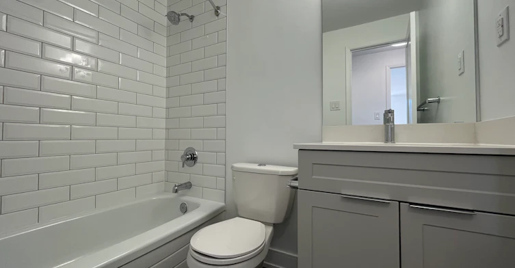 215-110-139 Christopher Drive, Cambridge, ON, N1R 6V9 - 12