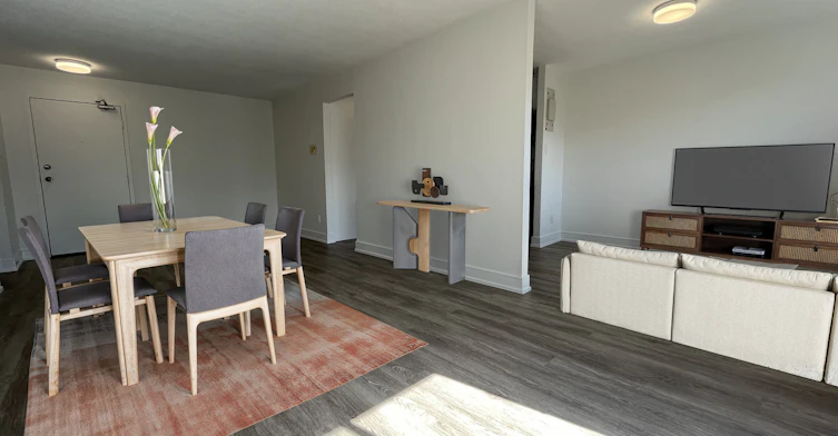 215-110-139 Christopher Drive, Cambridge, ON, N1R 6V9 - 4