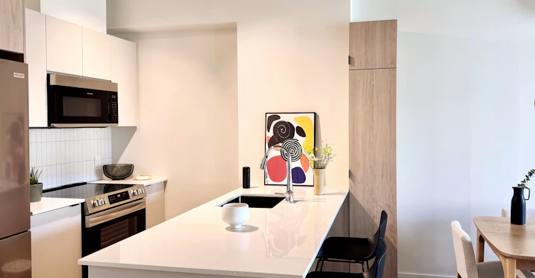 9450 Meilleur Rue, Montréal, QC, H2N 0E5 - 25