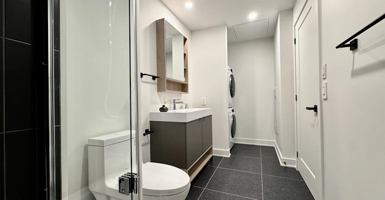9450 Meilleur Rue, Montréal, QC, H2N 0E5 - 43