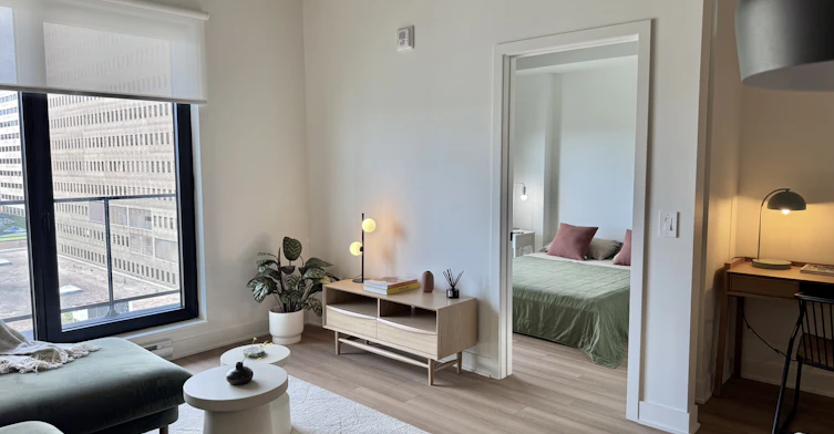 9450 Meilleur Rue, Montréal, QC, H2N 0E5 - 57