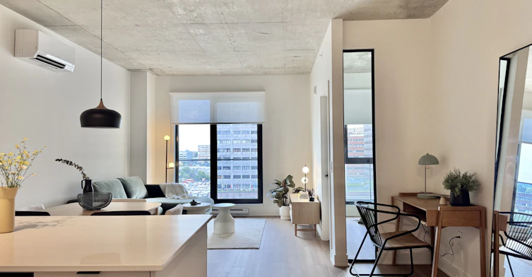 9450 Meilleur Rue, Montréal, QC, H2N 0E5 - 40