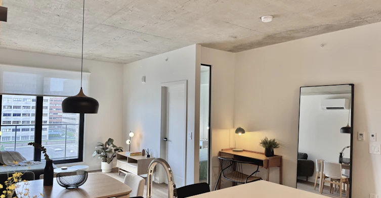9450 Meilleur Rue, Montréal, QC, H2N 0E5 - 49