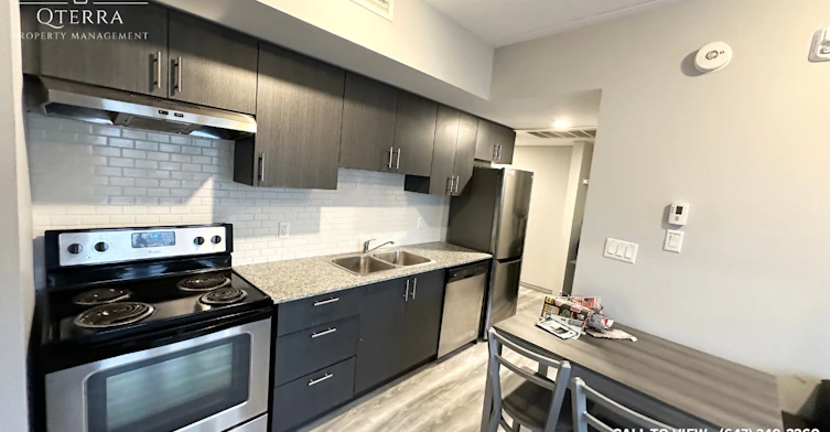 413-275F Larch Street, Waterloo, ON, N2L 3R2 - 2