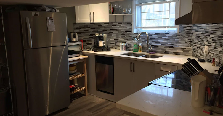 41 Charlton Avenue West, Hamilton, ON, L8P 2C2 - 2