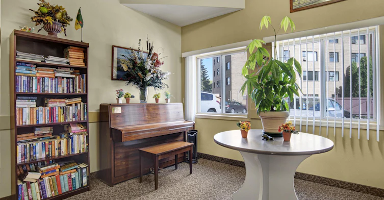 33 River Street, Prince Albert, SK, S6V 6C1 - 7