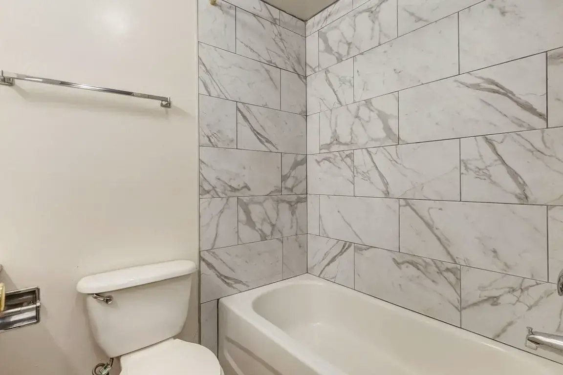 203-3920 50 Avenue, Red Deer, AB, T4N 3Z1 - 7