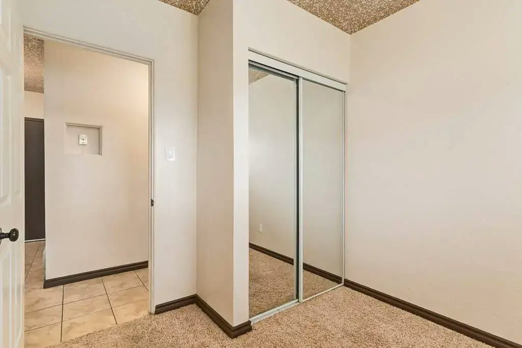 308-3920 50 Avenue, Red Deer, AB, T4N 3Z1 - 6