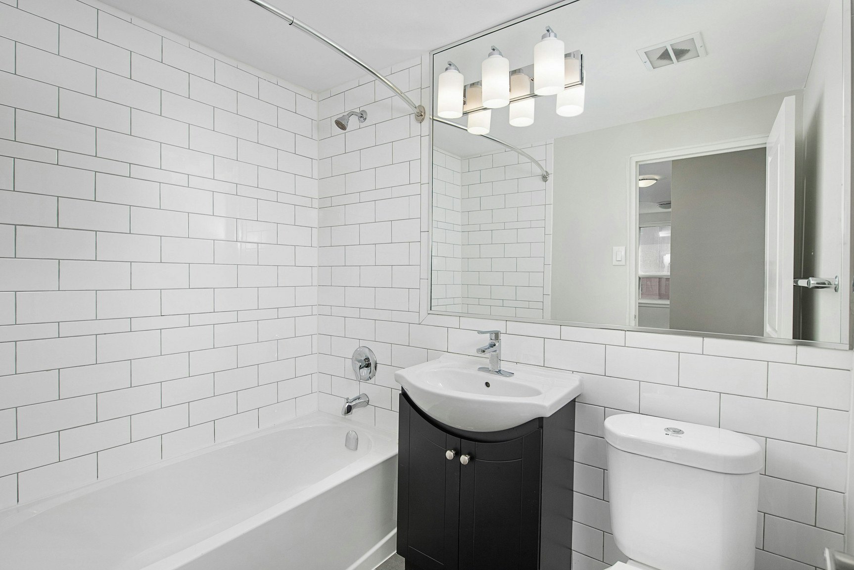 0205-66 Spadina Road, Toronto, ON, M5R 2T4 - 7