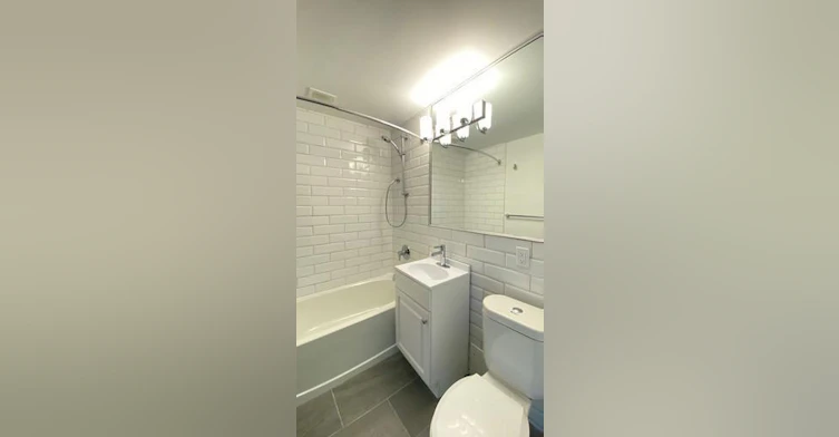 0205-66 Spadina Road, Toronto, ON, M5R 2T4 - 8