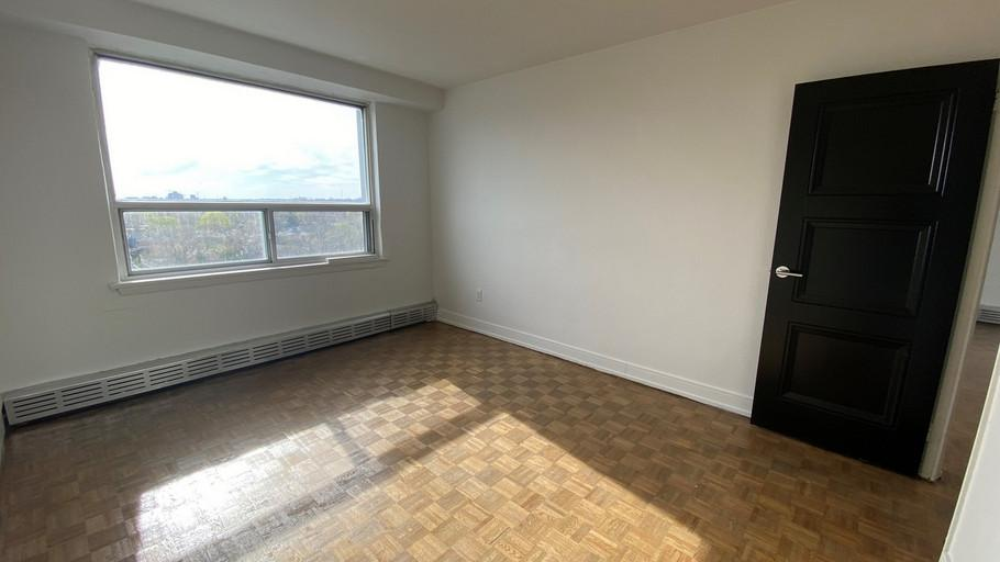 0906-66 Spadina Road, Toronto, ON, M5R 2T4 - 8