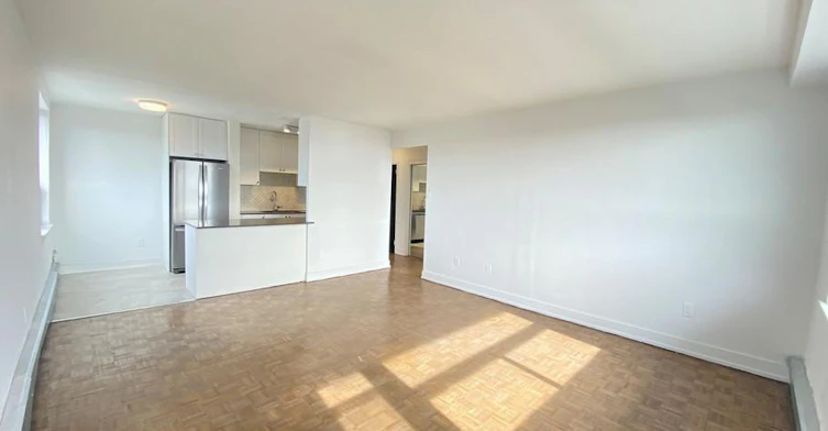 0906-66 Spadina Road, Toronto, ON, M5R 2T4 - 9
