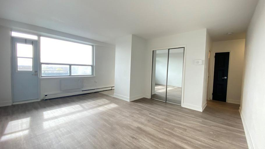 0906-66 Spadina Road, Toronto, ON, M5R 2T4 - 11
