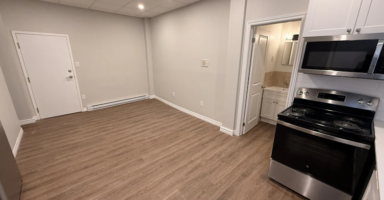 88 York Street, London, ON, N6A 1A7 - 2