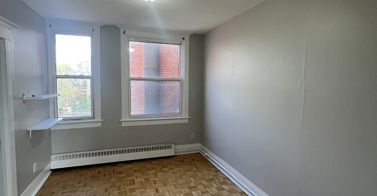 C-355 Elgin Street, Ottawa, ON, K2P 1M7