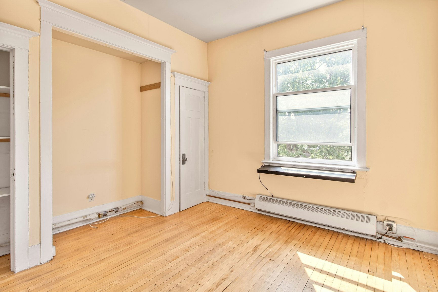 C-355 Elgin Street, Ottawa, ON, K2P 1M7