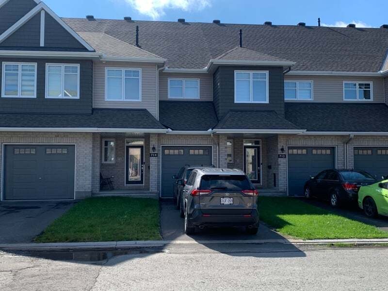 714 Pipit Lane, Ottawa, ON, K2J 7A5