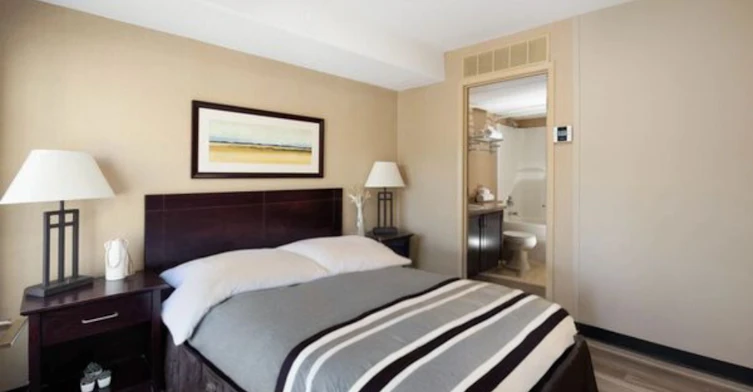 10300 Franklin Avenue, Fort Mcmurray, AB, T9H 0A5 - 15
