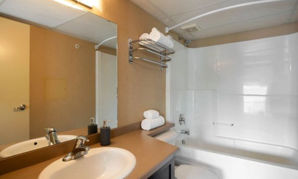10300 Franklin Avenue, Fort Mcmurray, AB, T9H 0A5 - 17