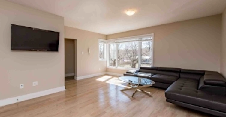 1-133 Sweetland Avenue, Ottawa, ON, K1N 7V1 - 2