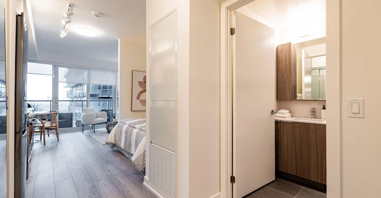 223 Redpath Avenue, Toronto, ON, M4P 0E8 - 3