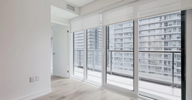 223 Redpath Avenue, Toronto, ON, M4P 0E8 - 6