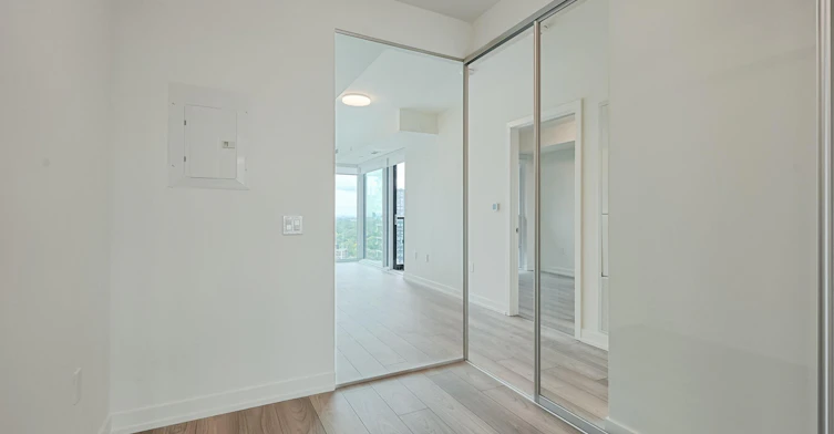 223 Redpath Avenue, Toronto, ON, M4P 0E8 - 20