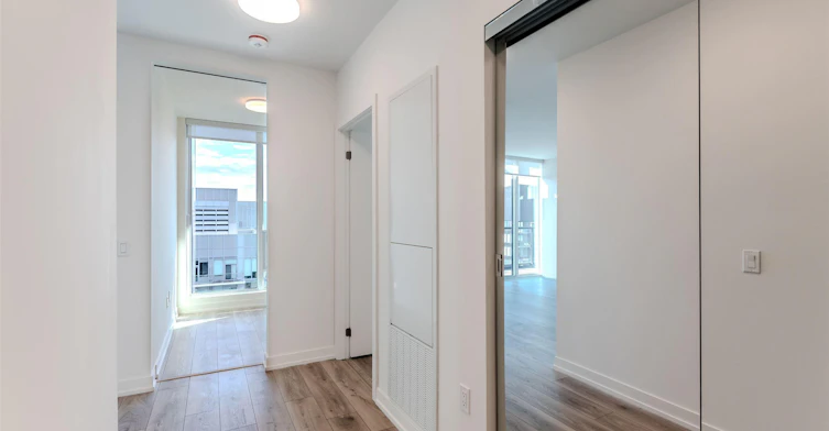 223 Redpath Avenue, Toronto, ON, M4P 0E8 - 3