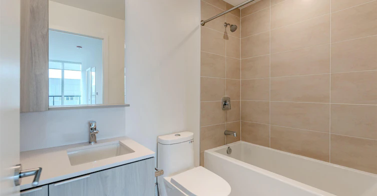 223 Redpath Avenue, Toronto, ON, M4P 0E8 - 27
