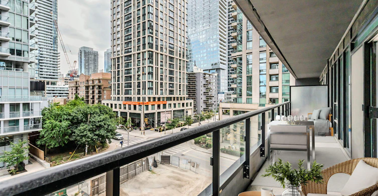 223 Redpath Avenue, Toronto, ON, M4P 0E8 - 25