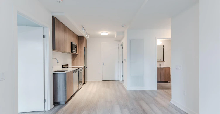 223 Redpath Avenue, Toronto, ON, M4P 0E8 - 10