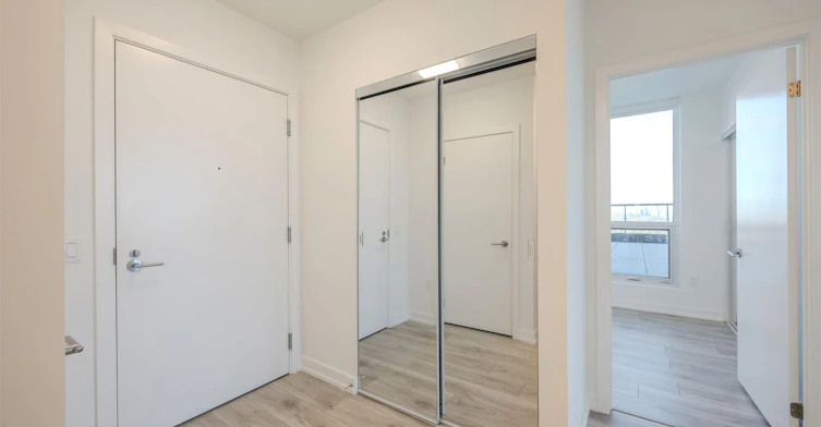 223 Redpath Avenue, Toronto, ON, M4P 0E8 - 3