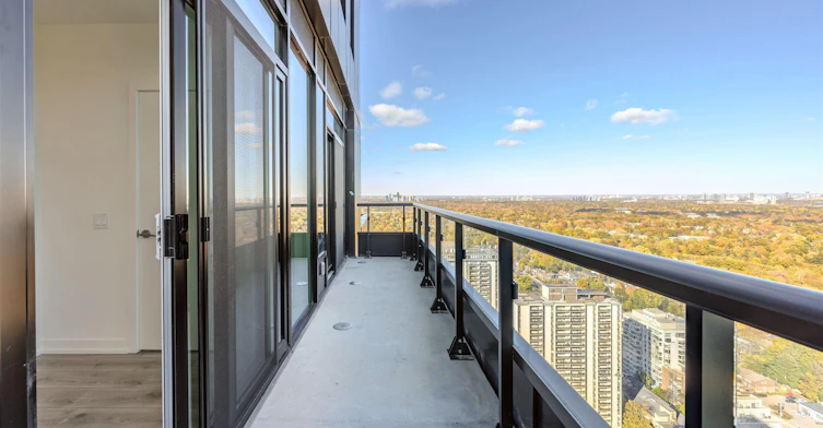 223 Redpath Avenue, Toronto, ON, M4P 0E8 - 23