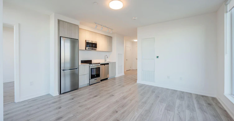 223 Redpath Avenue, Toronto, ON, M4P 0E8 - 9