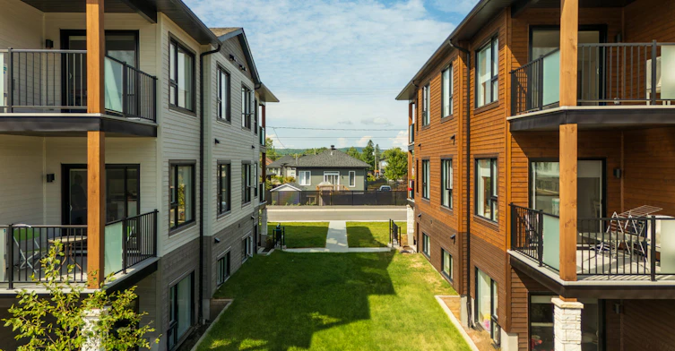 100-550 Du Ruisseau Rue, Mont-Tremblant, QC, J8E 2R1 - 7