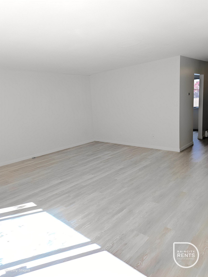 TH56-14476 108 Avenue, Surrey, BC, V3R 1V4 - 10