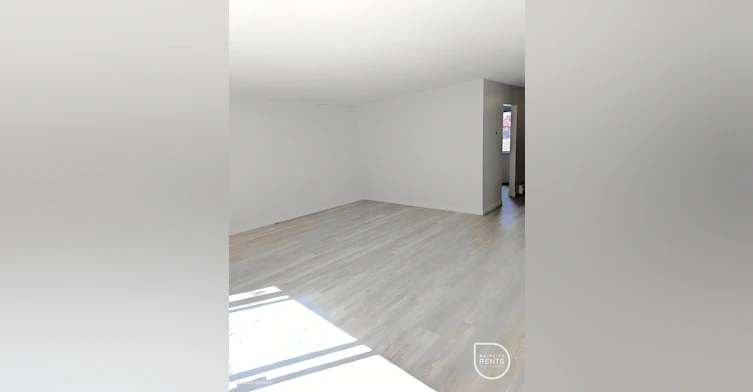 TH56-14476 108 Avenue, Surrey, BC, V3R 1V4 - 10