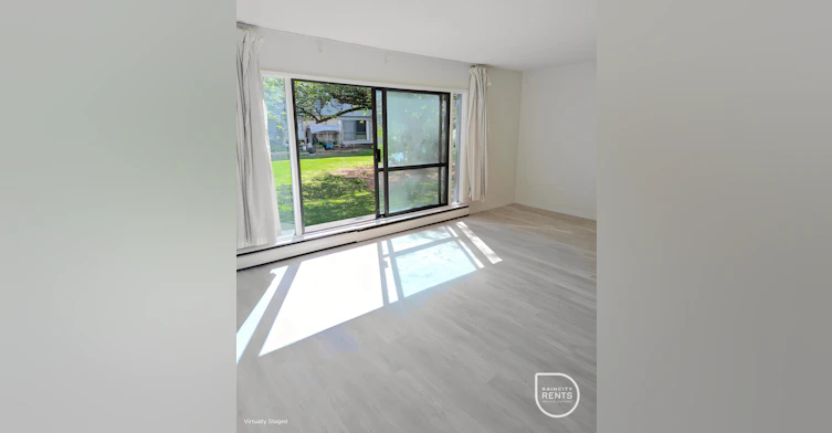 TH56-14476 108 Avenue, Surrey, BC, V3R 1V4 - 9
