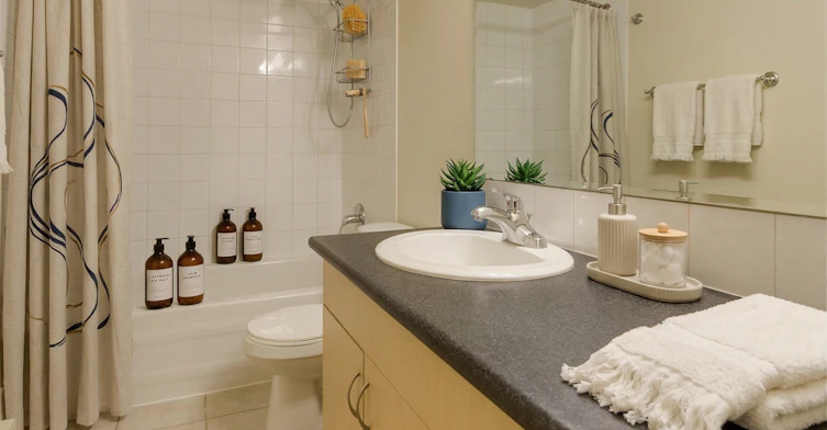 33 Hargrave Street, Winnipeg, MB, R3C 3T9 - 6