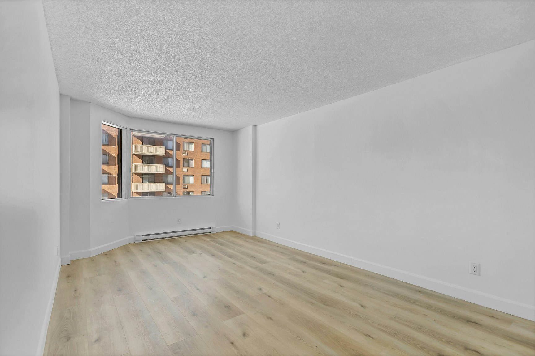 403-2555 Modugno Rue, Montréal, QC, H4R 2L5 - 9