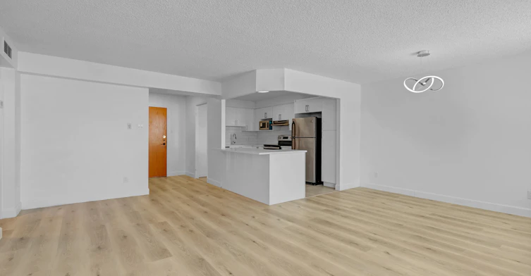 403-2555 Modugno Rue, Montréal, QC, H4R 2L5 - 5