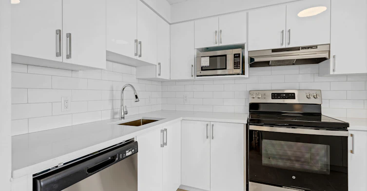 403-2555 Modugno Rue, Montréal, QC, H4R 2L5 - 3