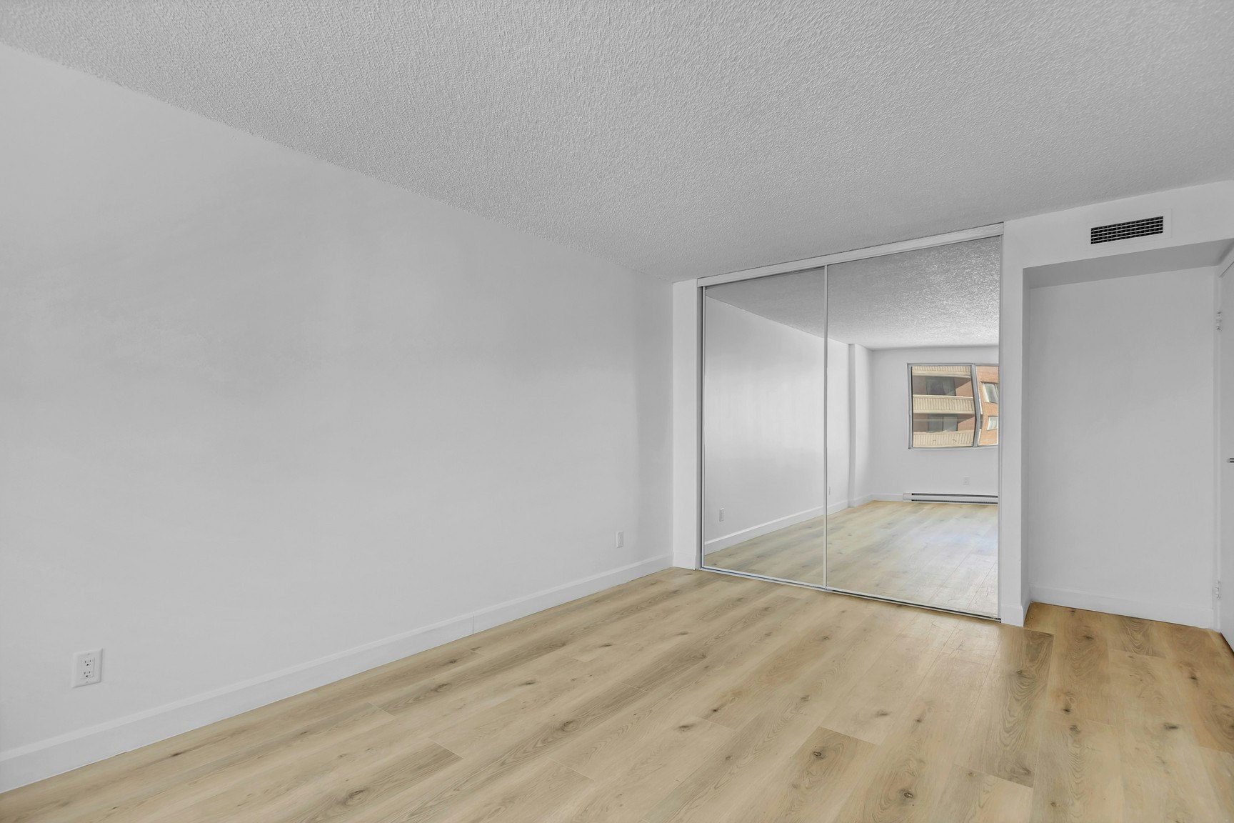 403-2555 Modugno Rue, Montréal, QC, H4R 2L5 - 10