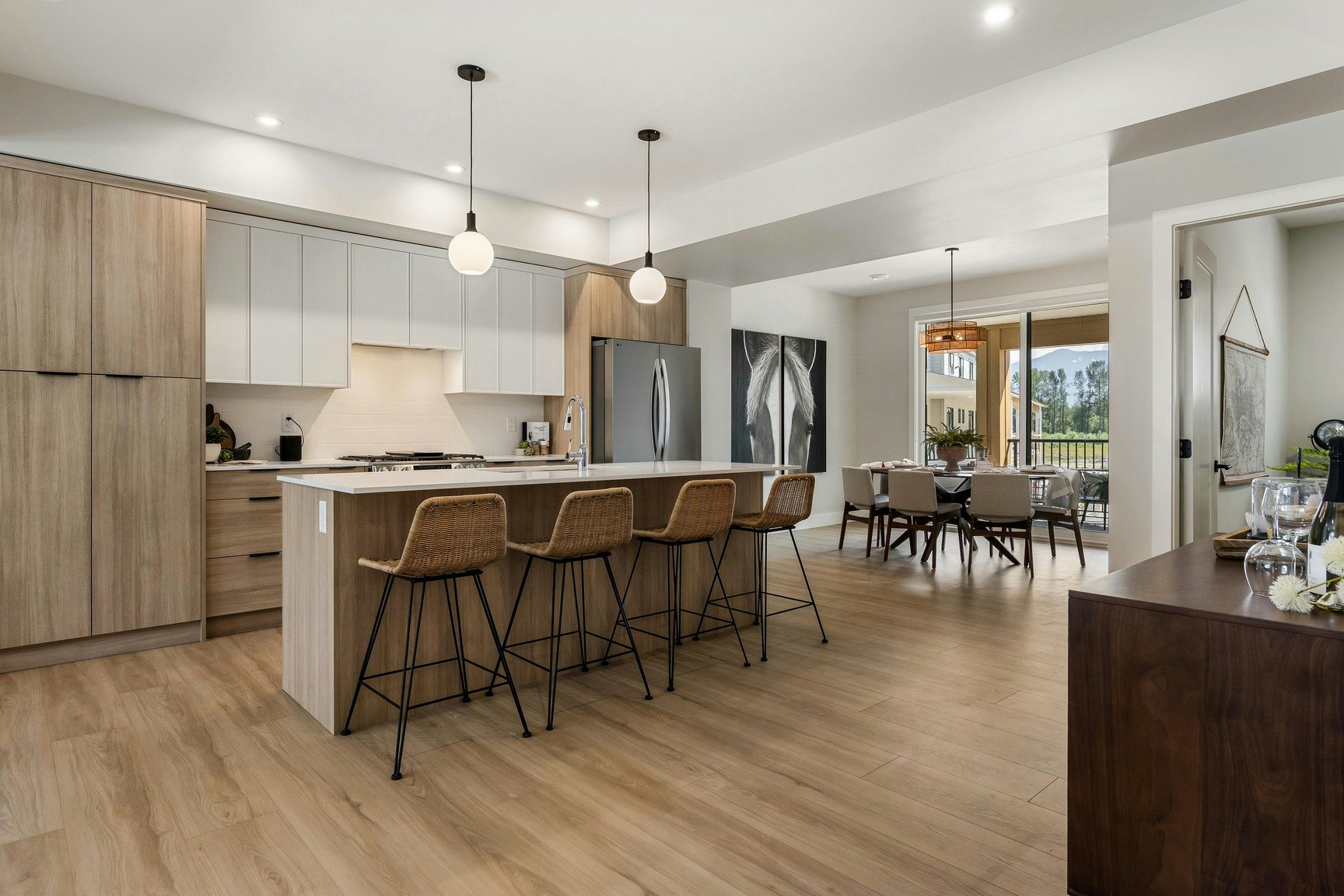 7467 Oakstone Road, Chilliwack, BC, V2R 6M2 - 2