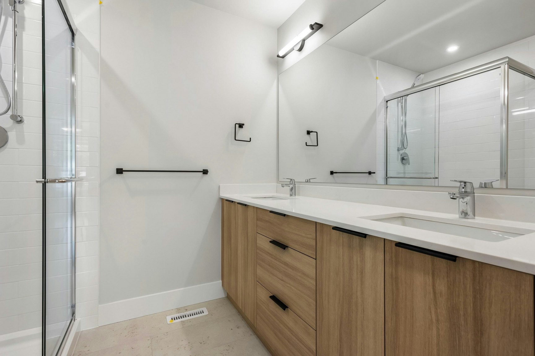 7467 Oakstone Road, Chilliwack, BC, V2R 6M2 - 19