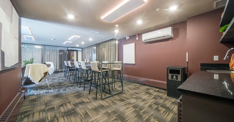 101-1400 27 Street Southwest, Calgary, AB, T3C 3Z2 - 125