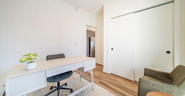101-1400 27 Street Southwest, Calgary, AB, T3C 3Z2 - 55