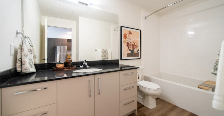 101-1400 27 Street Southwest, Calgary, AB, T3C 3Z2 - 73