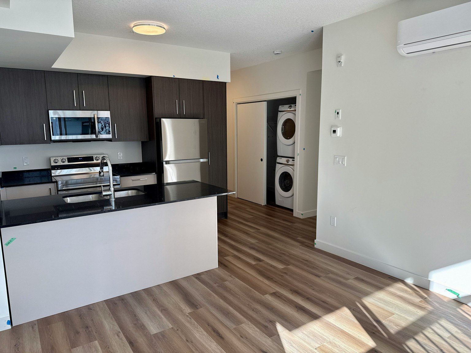101-1400 27 Street Southwest, Calgary, AB, T3C 3Z2 - 92